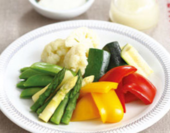 彩り蒸し野菜サラダ